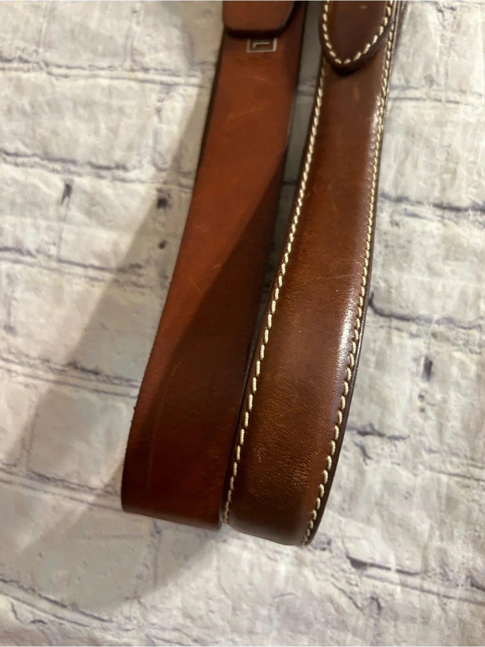 LAUREN RALPH LAUREN BROWN LEATHER STITCHING SIZE 44 & FOSSIL LEATHER BELT 42